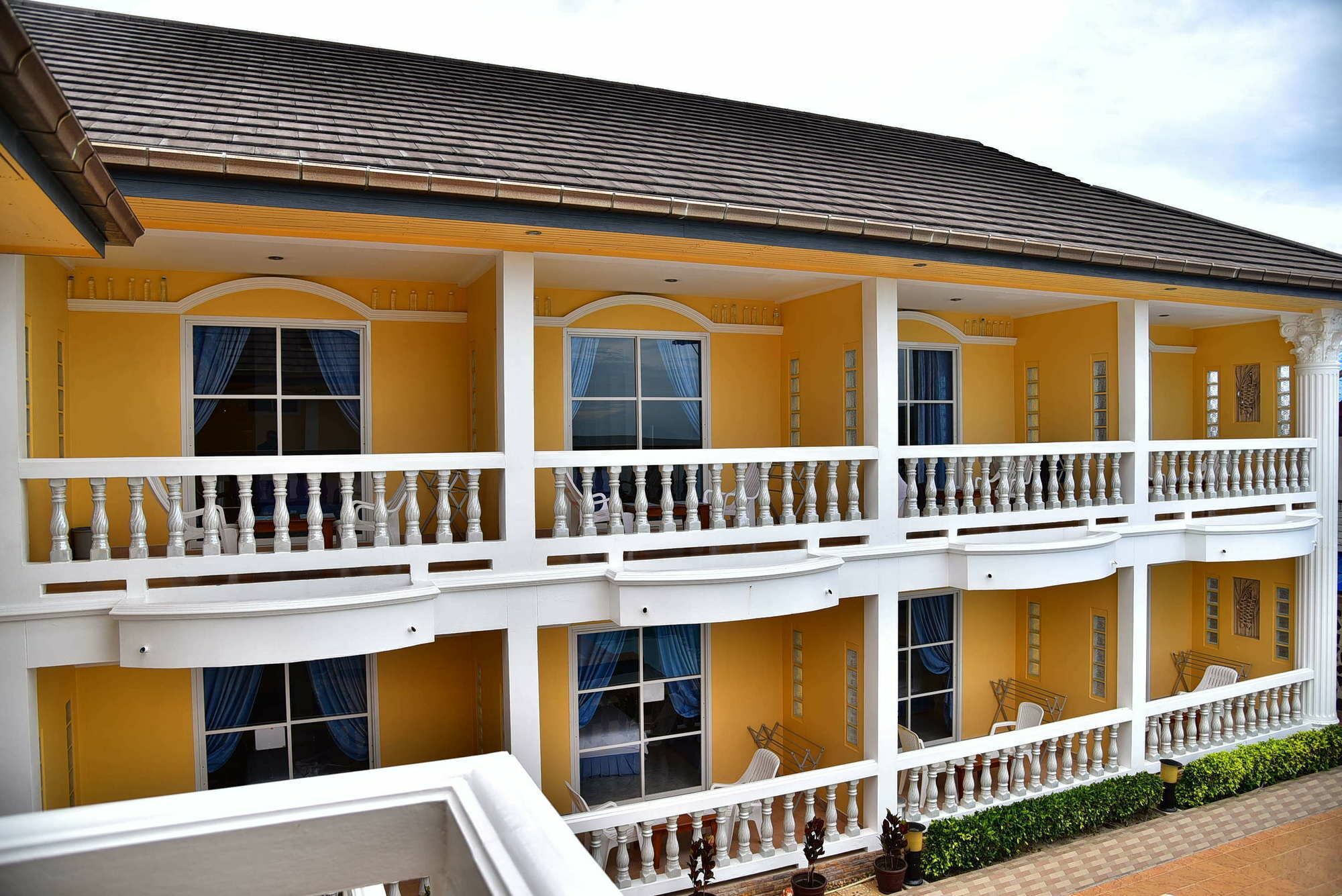 Sun Beach Guesthouse Prachuap Khiri Khan Ngoại thất bức ảnh
